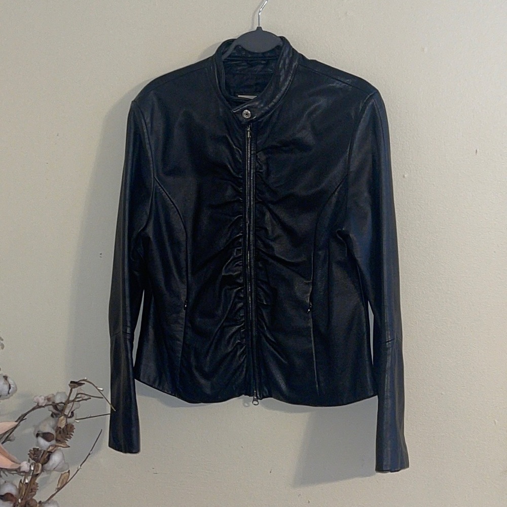 Woman’s Wilson Leather Jacket Size Large